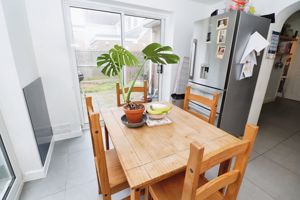 CHURCHILL CLOSE- click for photo gallery